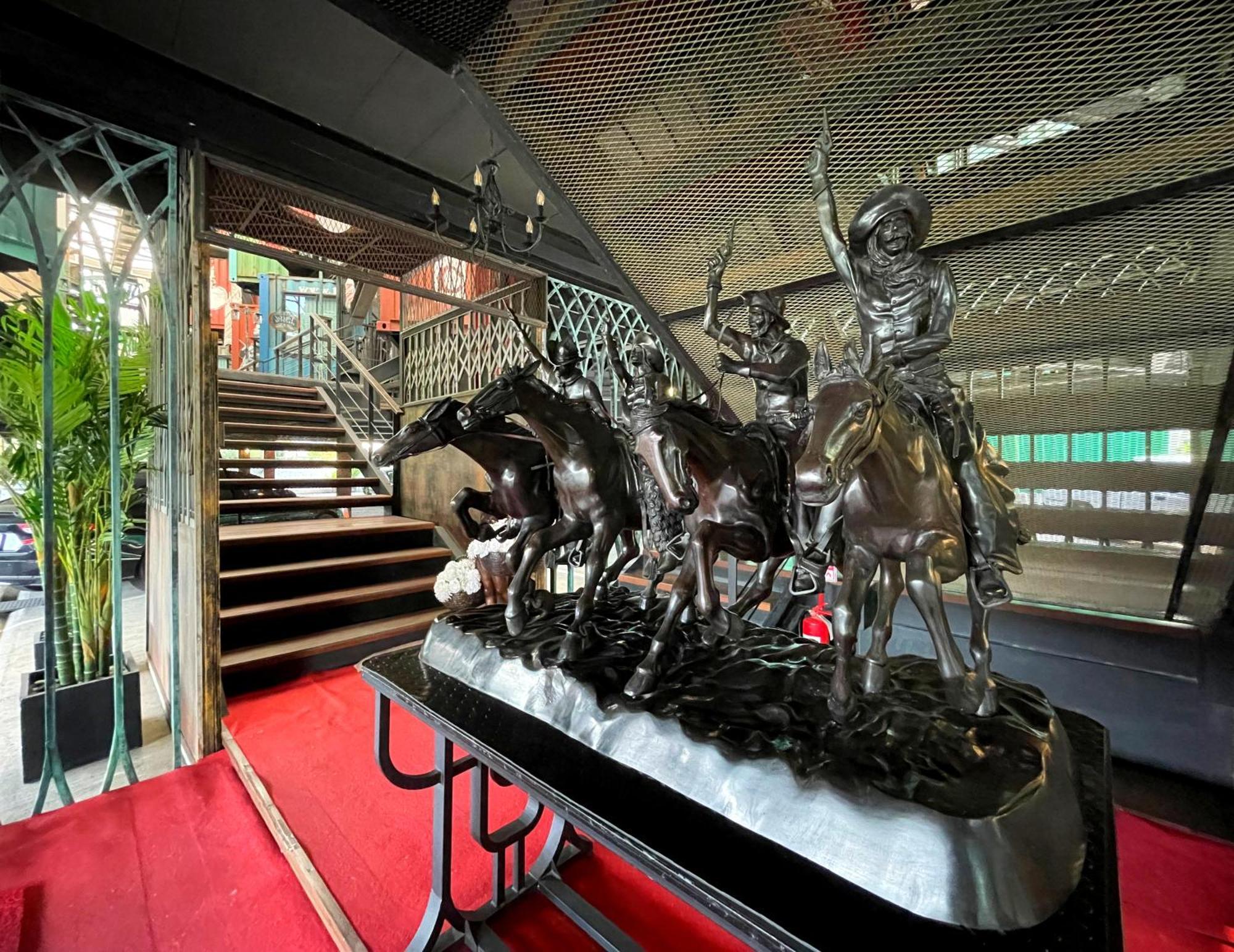 Nights In A Box Hotel Ban Muang  Exterior photo